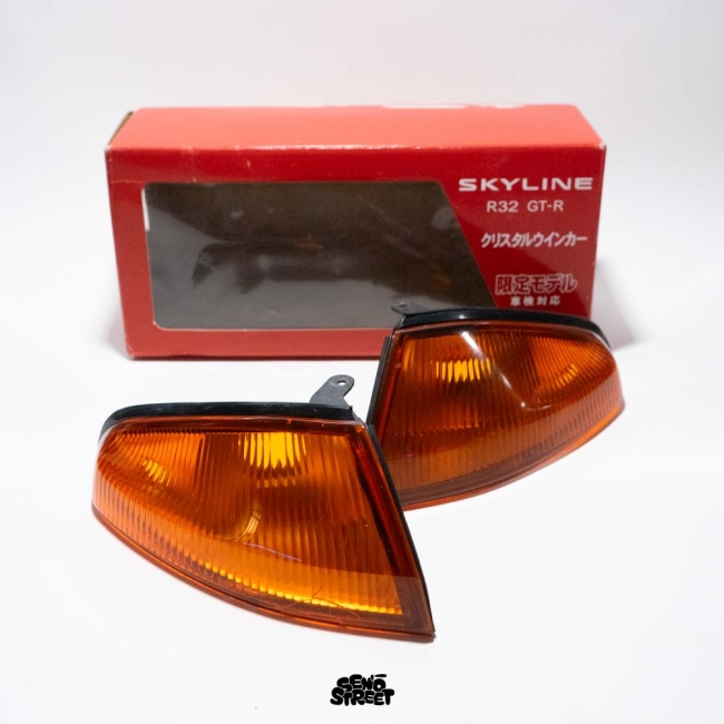 Nissan R32 Indicator Pair